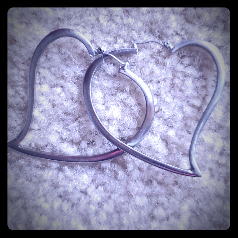 Heart earrings